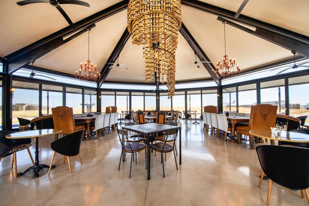 Etosha King Nehale Villa Omuthiya Kültér fotó